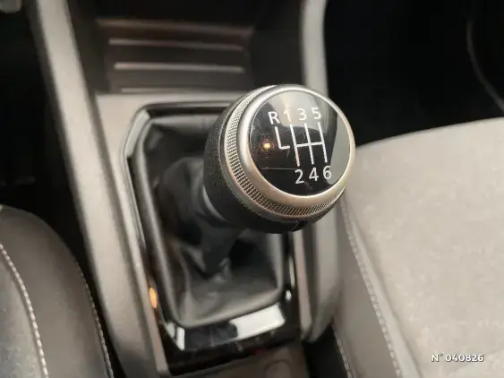 RENAULT CLIO V - voiture d'occasion - Photo 25