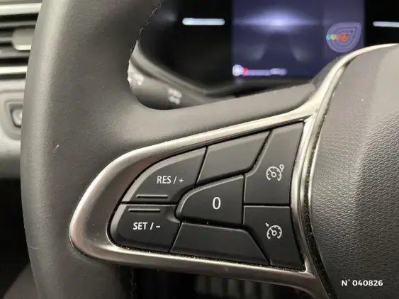 RENAULT CLIO V - voiture d'occasion - Photo 27