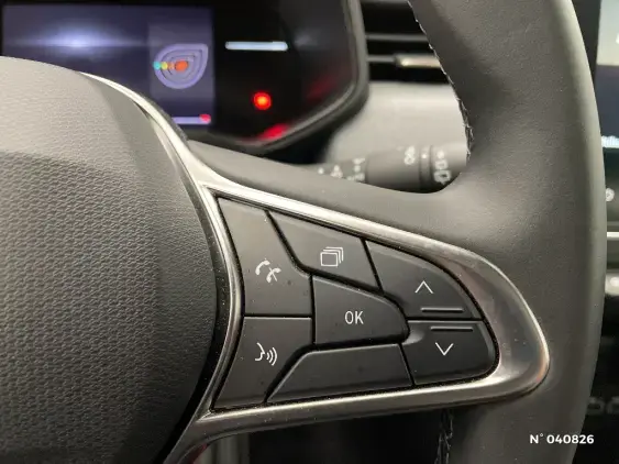 RENAULT CLIO V - voiture d'occasion - Photo 28