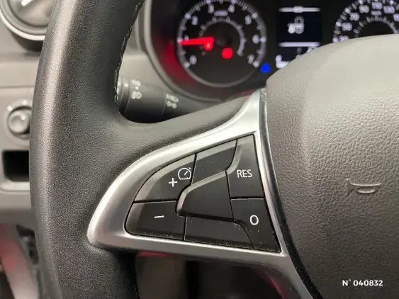 DACIA DUSTER II - voiture d'occasion - Photo 25