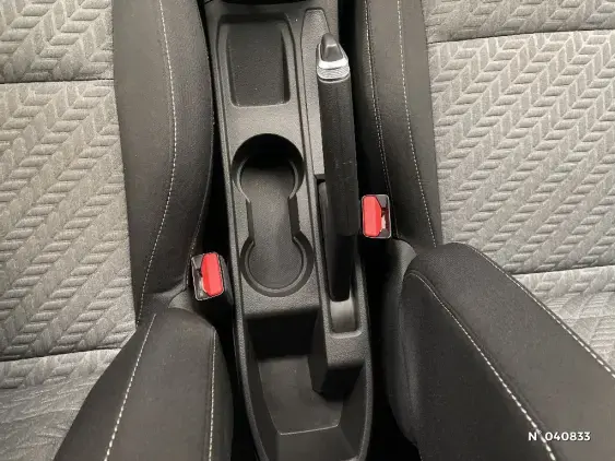 RENAULT CLIO V - voiture d'occasion - Photo 26