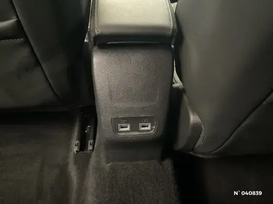 PEUGEOT 208 BUSINESS R II - voiture d'occasion - Photo 30