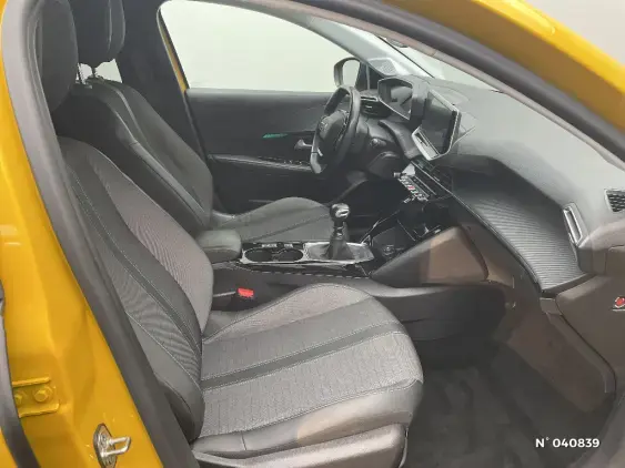 PEUGEOT 208 BUSINESS R II - voiture d'occasion - Photo 10