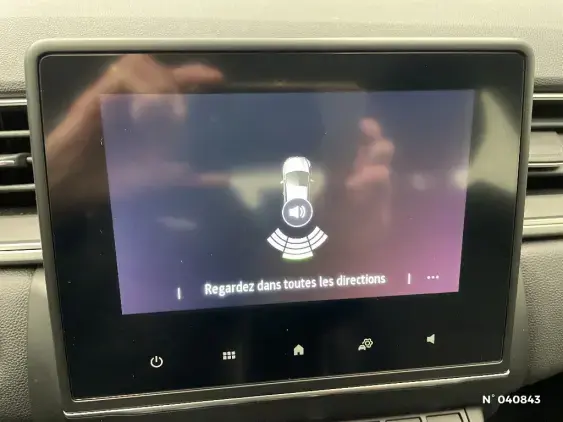 RENAULT CAPTUR II - voiture d'occasion - Photo 14