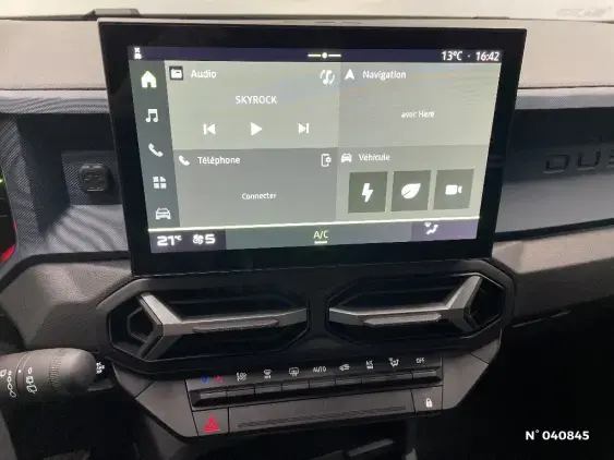 DACIA DUSTER III - voiture d'occasion - Photo 13