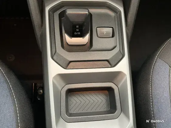 DACIA DUSTER III - voiture d'occasion - Photo 25