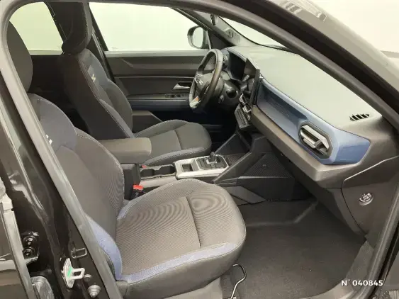 DACIA DUSTER III - voiture d'occasion - Photo 10