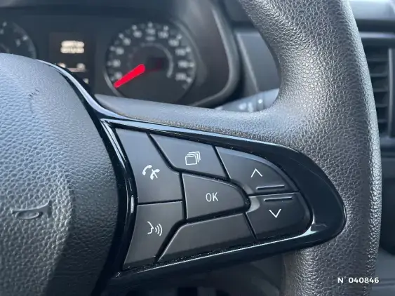 RENAULT TRAFIC FG III - voiture d'occasion - Photo 25