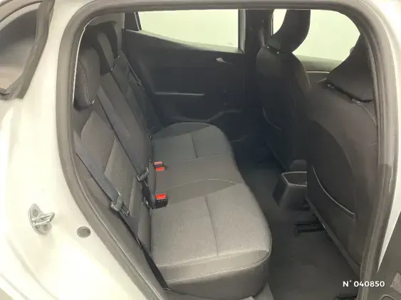 RENAULT CLIO V - voiture d'occasion - Photo 11