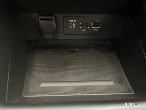 RENAULT CLIO V - voiture d'occasion - Photo 24