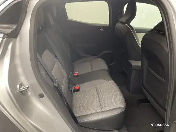 RENAULT CLIO V - voiture d'occasion - Photo 11