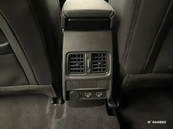 RENAULT ARKANA - voiture d'occasion - Photo 27