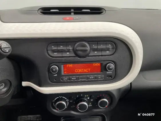 RENAULT TWINGO III - voiture d'occasion - Photo 13