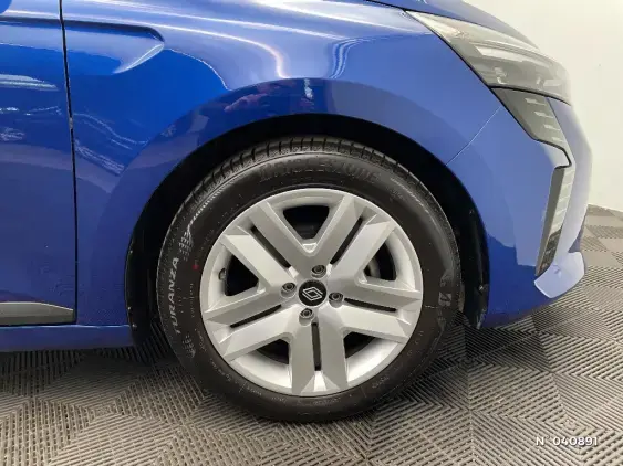 RENAULT CLIO V - voiture d'occasion - Photo 8