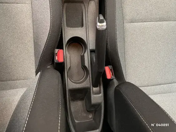 RENAULT CLIO V - voiture d'occasion - Photo 26