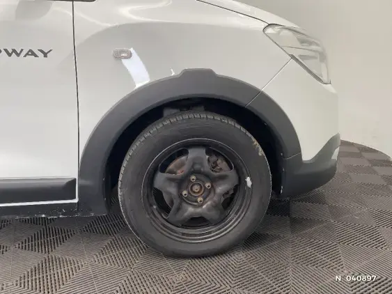 DACIA LODGY - voiture d'occasion - Photo 8