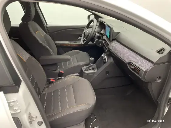 DACIA SANDERO III - voiture d'occasion - Photo 10