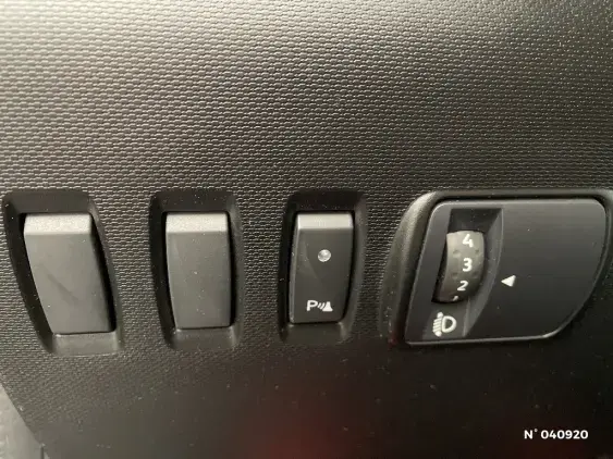 RENAULT TWINGO III - voiture d'occasion - Photo 15