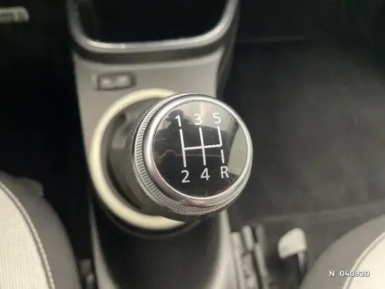 RENAULT TWINGO III - voiture d'occasion - Photo 27