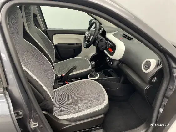 RENAULT TWINGO III - voiture d'occasion - Photo 10