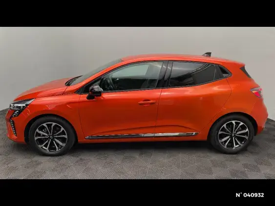 RENAULT CLIO V - voiture d'occasion - Photo 2