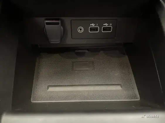 RENAULT CLIO V - voiture d'occasion - Photo 24