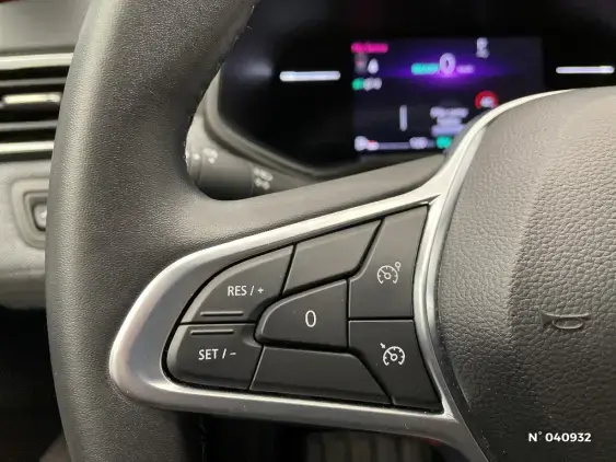 RENAULT CLIO V - voiture d'occasion - Photo 27