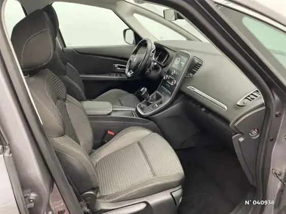 RENAULT GRAND SCENIC IV - voiture d'occasion - Photo 10