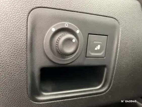 DACIA DUSTER II - voiture d'occasion - Photo 15