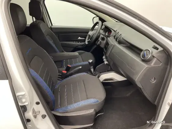 DACIA DUSTER II - voiture d'occasion - Photo 10
