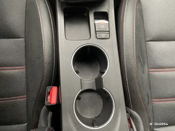 RENAULT ARKANA - voiture d'occasion - Photo 26