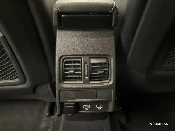 RENAULT ARKANA - voiture d'occasion - Photo 27