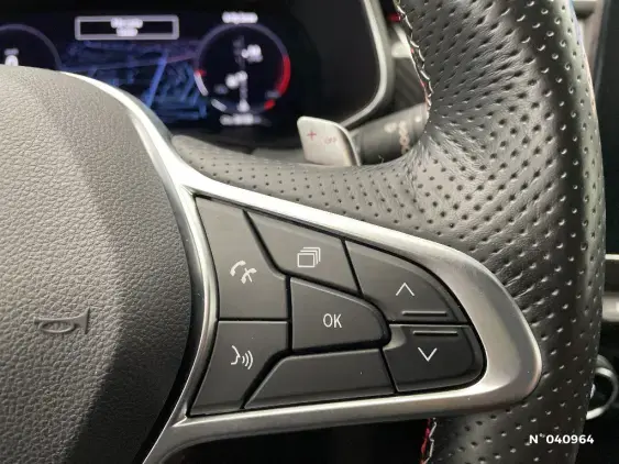 RENAULT ARKANA - voiture d'occasion - Photo 29