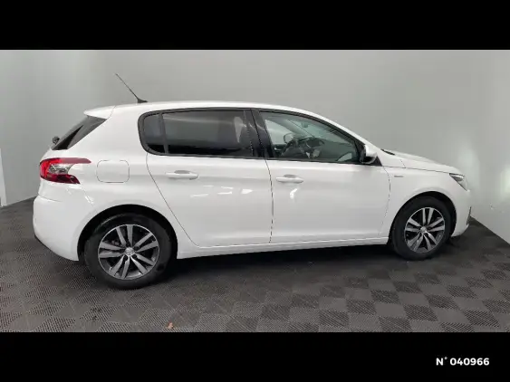 PEUGEOT 308 II - voiture d'occasion - Photo 5