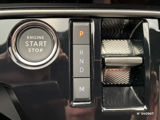 PEUGEOT 3008 III - voiture d'occasion - Photo 25