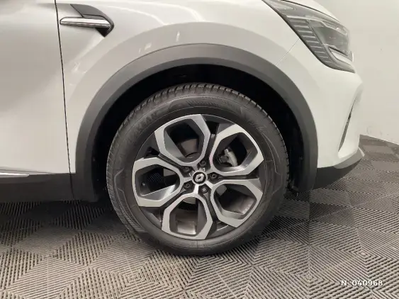 RENAULT CAPTUR II - voiture d'occasion - Photo 8