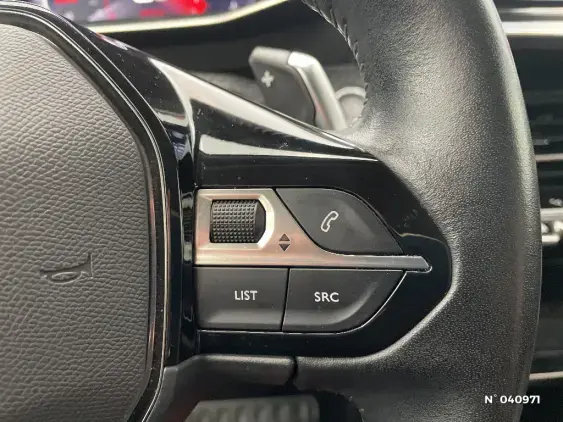 PEUGEOT 2008 II - voiture d'occasion - Photo 30