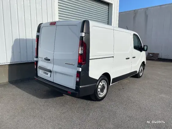 RENAULT TRAFIC FG III - voiture d'occasion - Photo 4