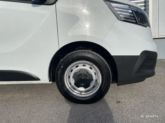 RENAULT TRAFIC FG III - voiture d'occasion - Photo 8