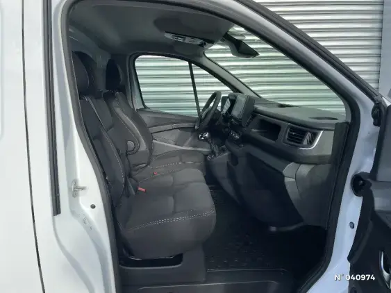 RENAULT TRAFIC FG III - voiture d'occasion - Photo 9