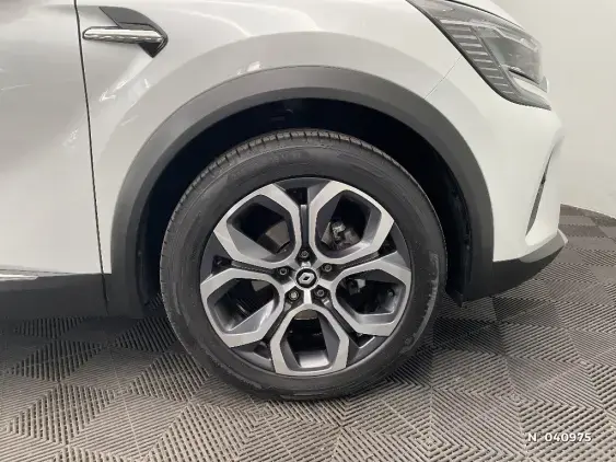 RENAULT CAPTUR II - voiture d'occasion - Photo 8