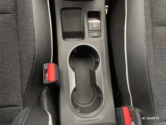 RENAULT CAPTUR II - voiture d'occasion - Photo 27