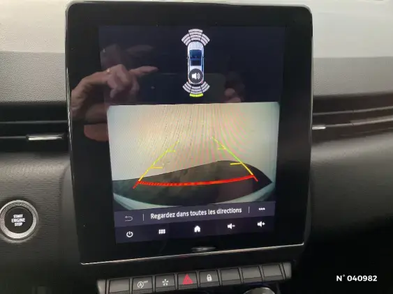 RENAULT CLIO V - voiture d'occasion - Photo 14