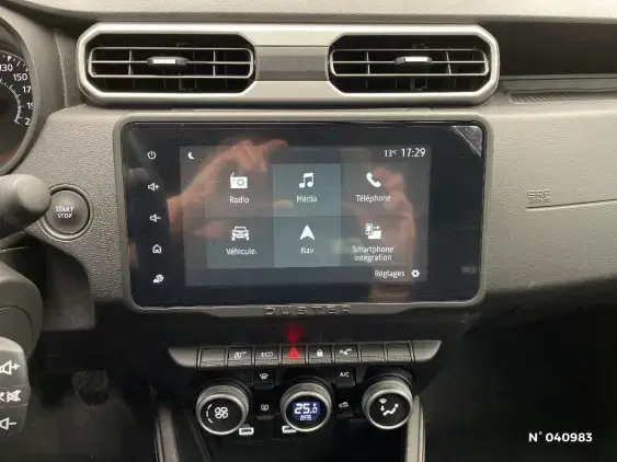 DACIA DUSTER III - voiture d'occasion - Photo 13