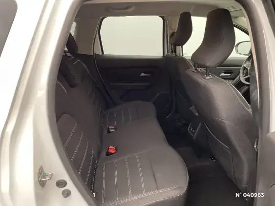 DACIA DUSTER III - voiture d'occasion - Photo 11