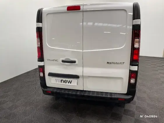 RENAULT TRAFIC FG III - voiture d'occasion - Photo 6