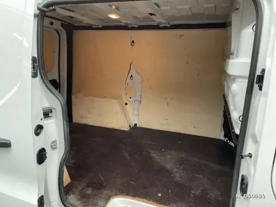 RENAULT TRAFIC FG III - voiture d'occasion - Photo 10