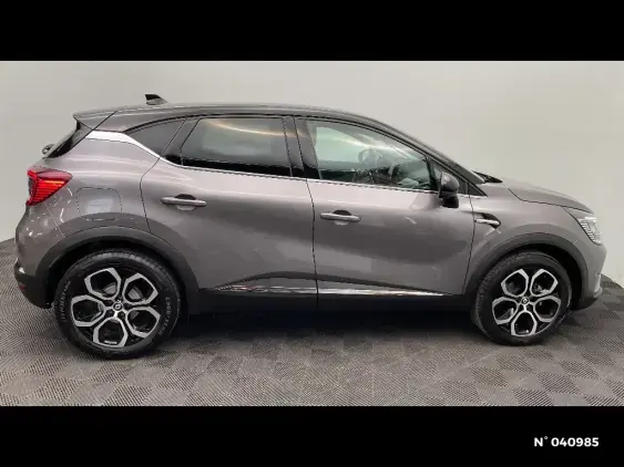 RENAULT CAPTUR II - voiture d'occasion - Photo 5