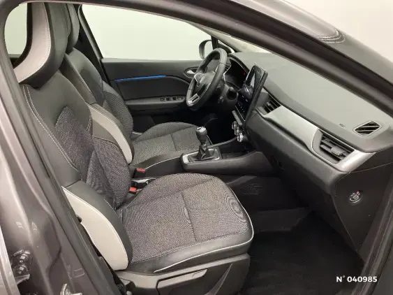 RENAULT CAPTUR II - voiture d'occasion - Photo 10