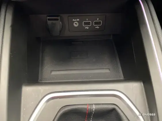 RENAULT CLIO V - voiture d'occasion - Photo 24